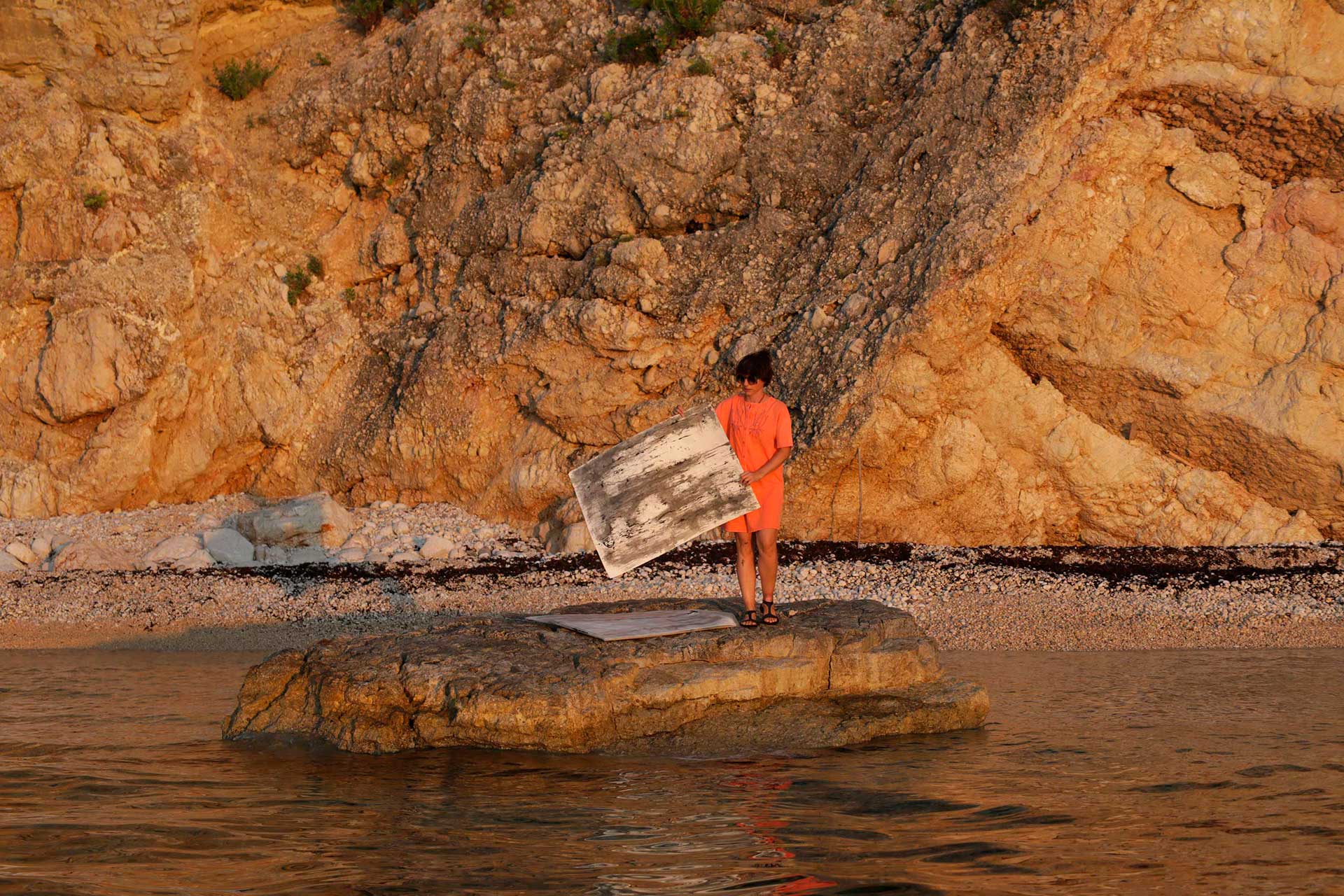 Geological Formations of Vis in Abstract Form — gallery image 23
