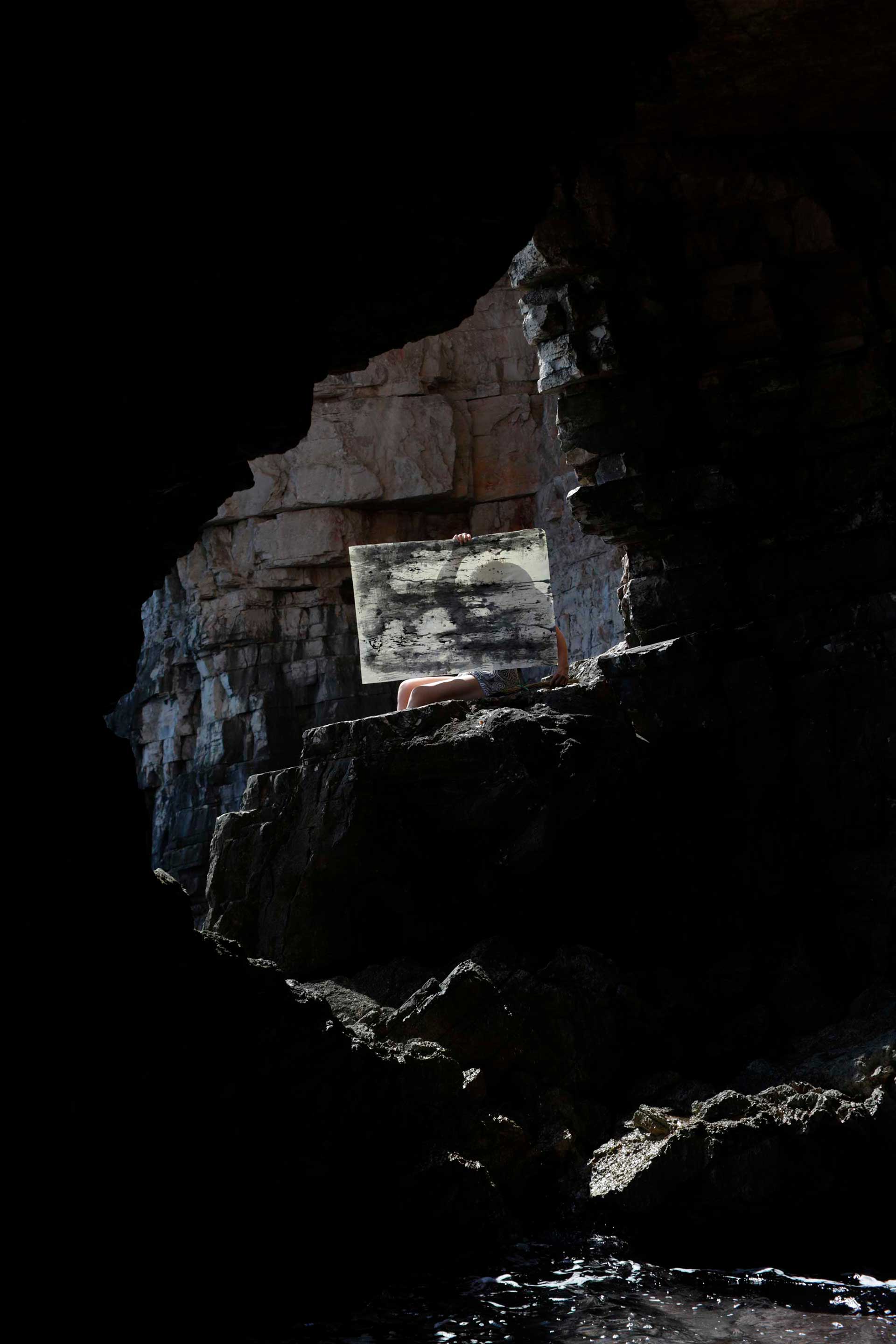 Geological Formations of Vis in Abstract Form — gallery image 11